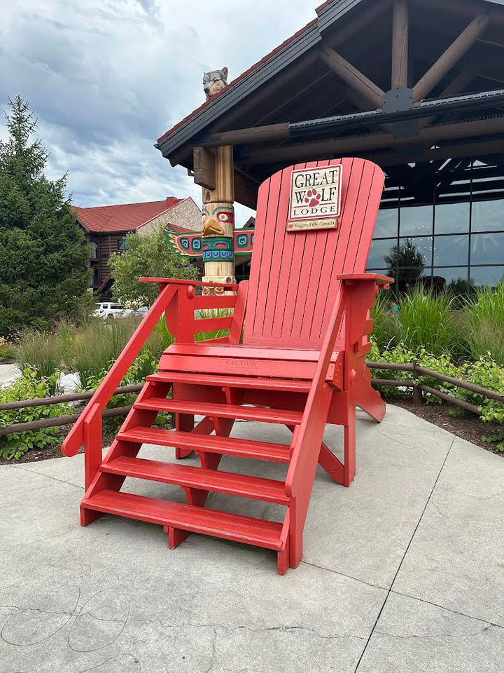 10' Summit Giant Chair