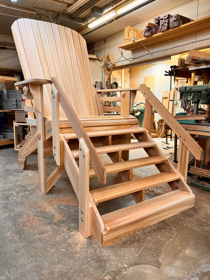 10' Summit Giant Chair